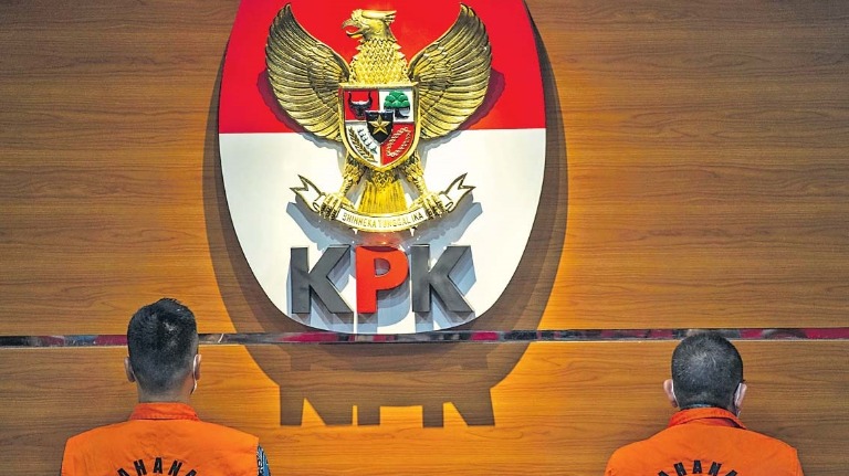 PEMECATAN KOMISIONER KPU