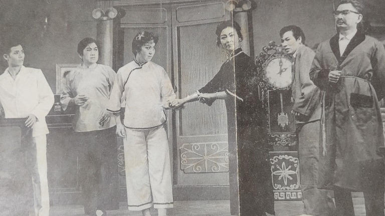 Last Encore: The Final Days of an Aging Opera Troupe