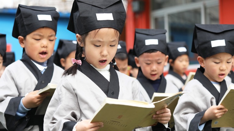 How Did Ancient Chinese Scholars Prepare for Exams?