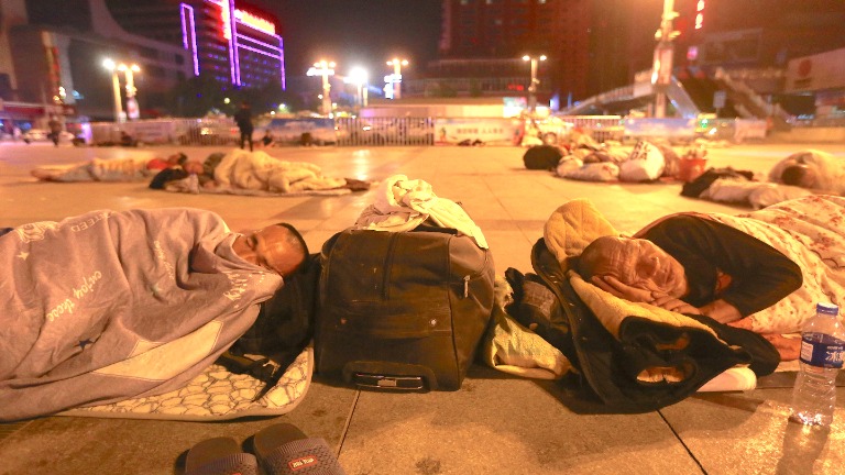 The Unseen Realm of China’s Public Sleepers over