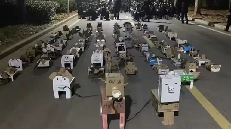 The Strange Ways Chinese College Students Ease Anxiety